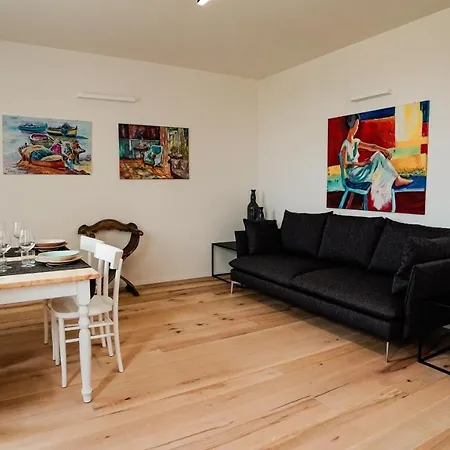 Casa Olivi Апарт-отель Бардолино