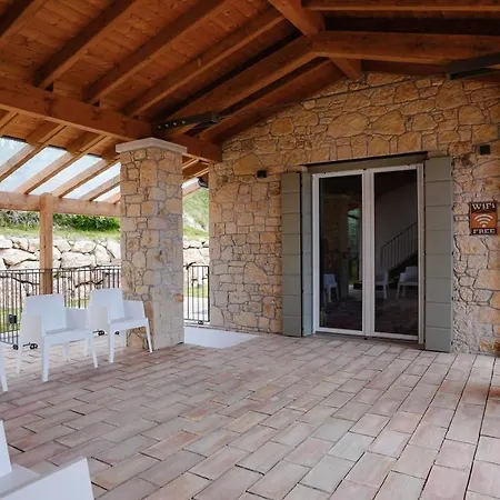 Casa Olivi 4* Μπαρντολίνο