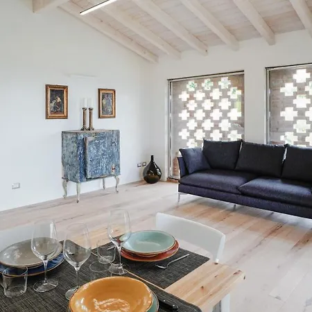 Ξενοδοχείο με διαμερίσματα Casa Olivi Μπαρντολίνο