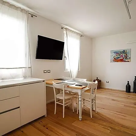 Casa Olivi Lägenhetshotell 4*