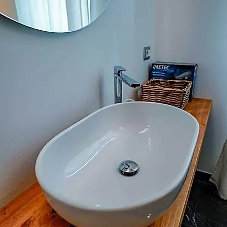 מלון דירות Casa Olivi 4*